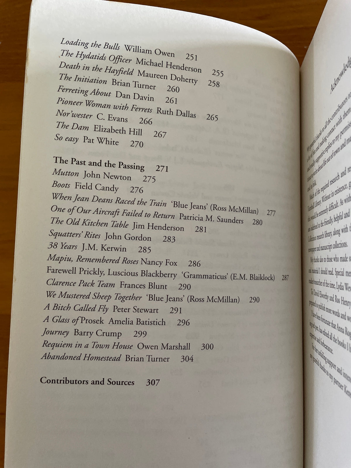 Fresh Fields: more writing from out of town - John Gordon (Ed)