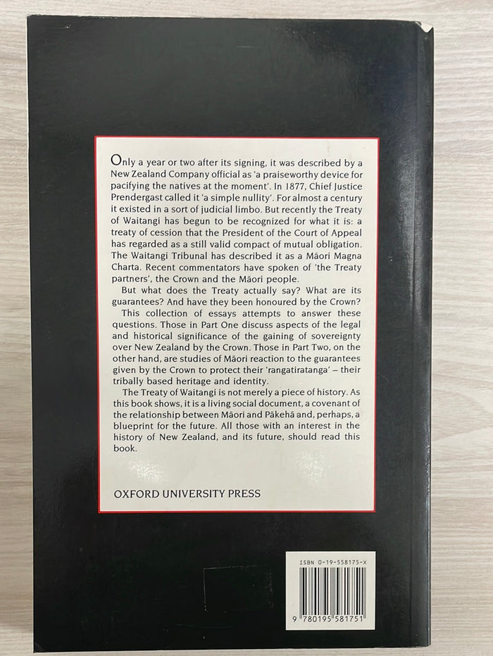 Waitangi: Māori and Pākehā perspectives of the Treaty of Waitangi - I H Kawharu (Ed)