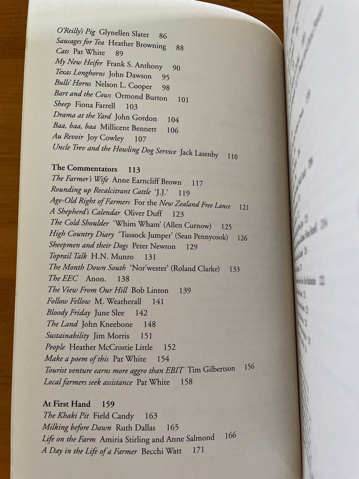 Fresh Fields: more writing from out of town - John Gordon (Ed)