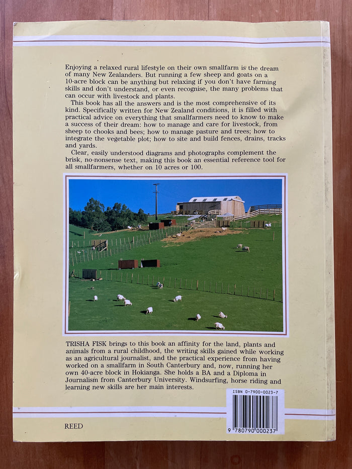 Practical Smallfarming in New Zealand - Trisha Fisk
